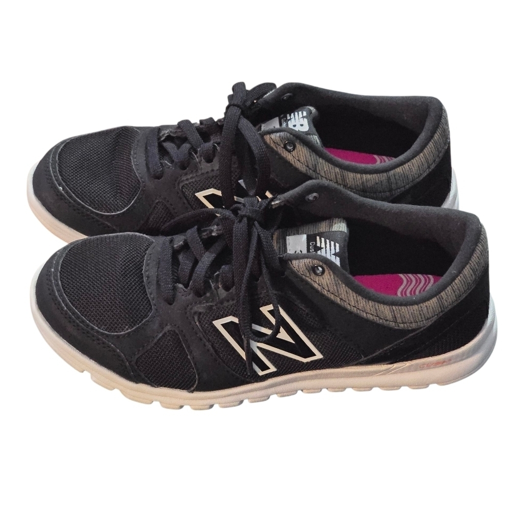 New Balance 317 Cushioning Women's Black White Size 7 Athletic Shoes Sneakers